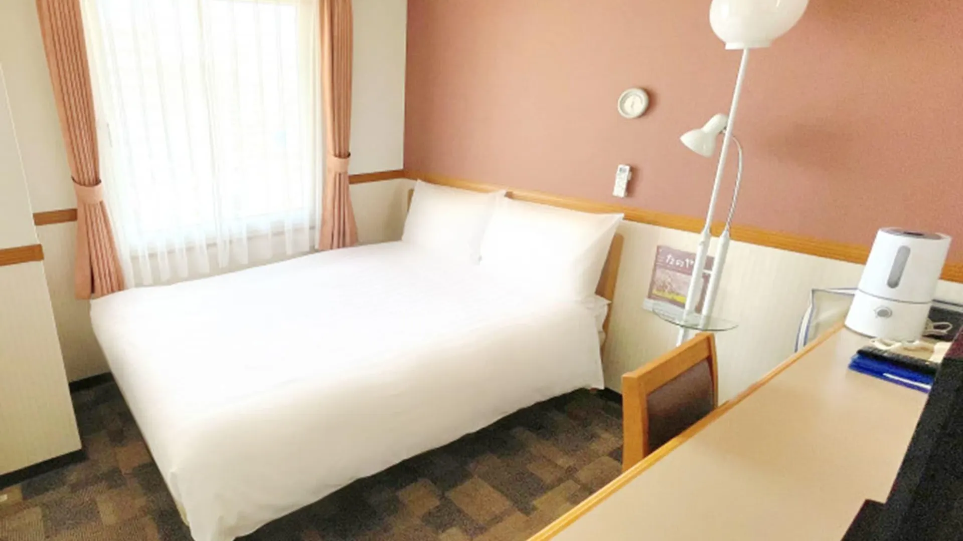 Toyoko Inn Yokohama Shinkoyasu Ekimae 3*, Yokohama (Kanagawa) Japan
